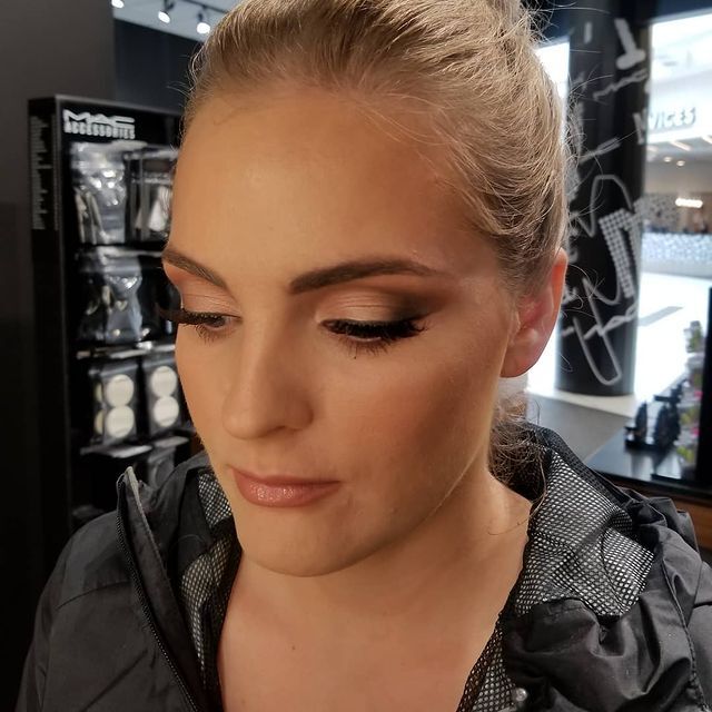 Rhianna Makeup Artistry