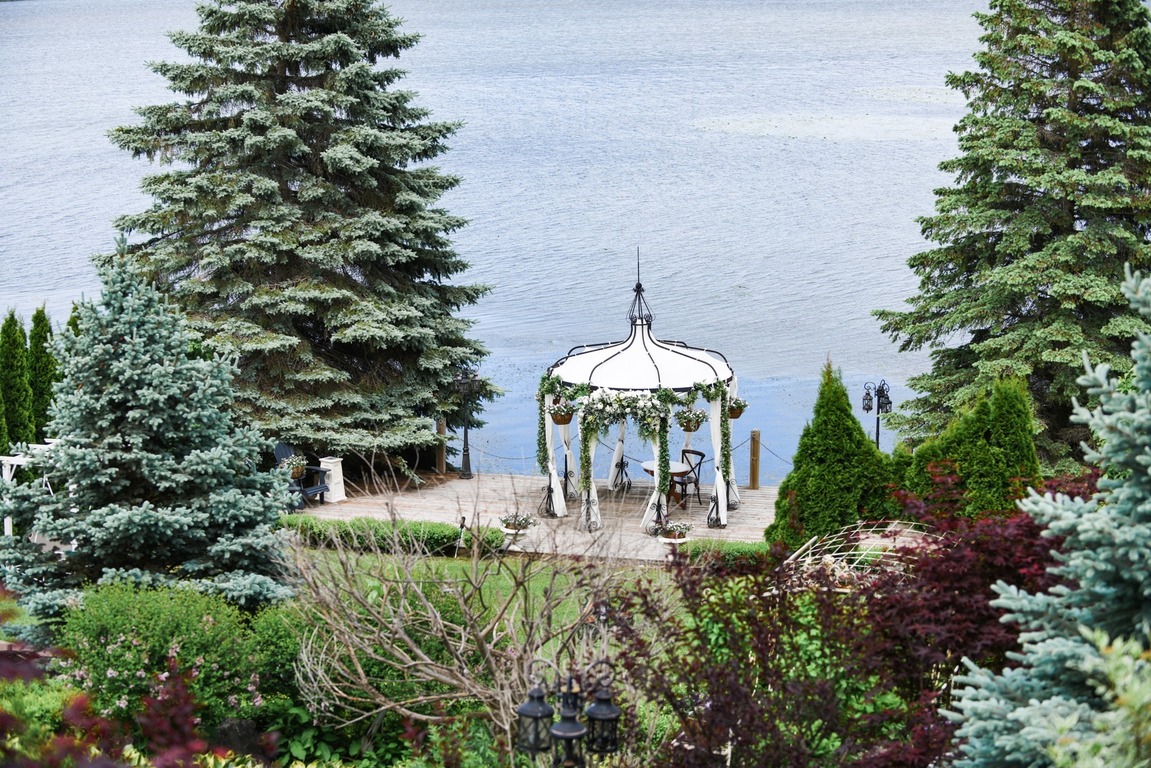 Stillwater on the Lake