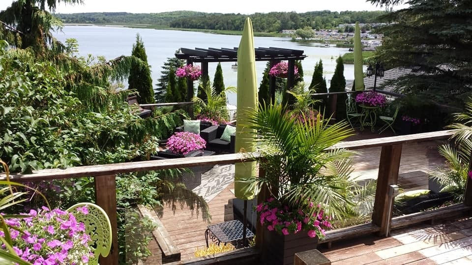 Stillwater on the Lake