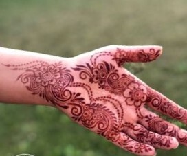Henna by Momina