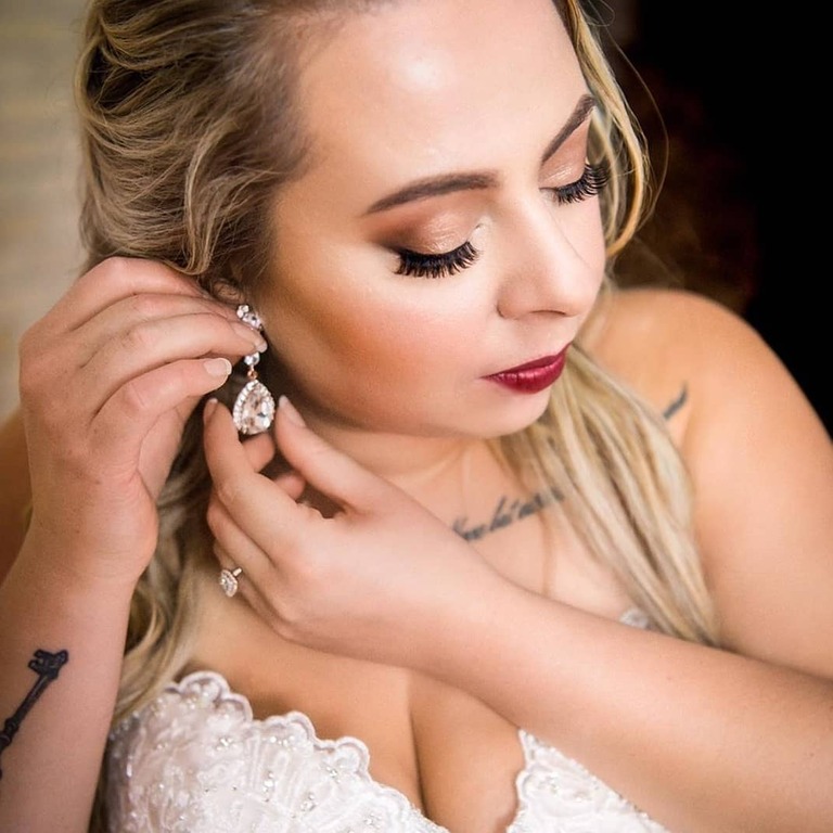 Nicole Dupuis Artistry