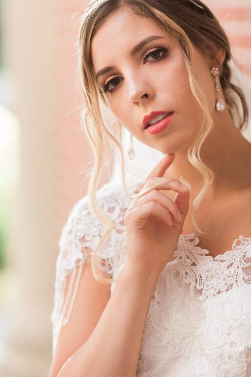 Ora Chen Makeup and Hair