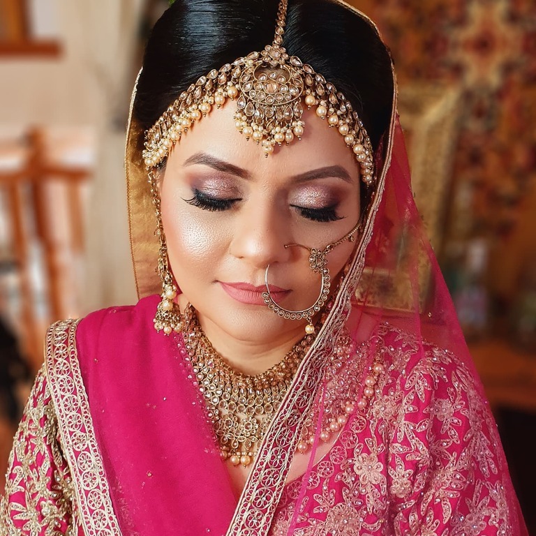 Parry Vig Makeup Artist