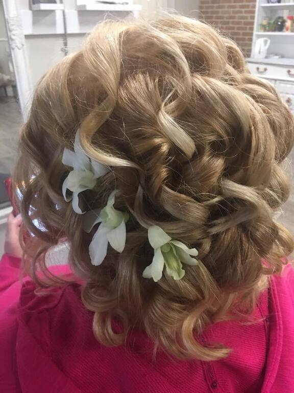 Ana Perju Hair Artist