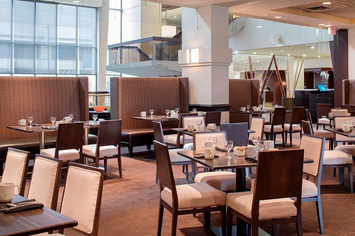 Delta Hotels Calgary Airport