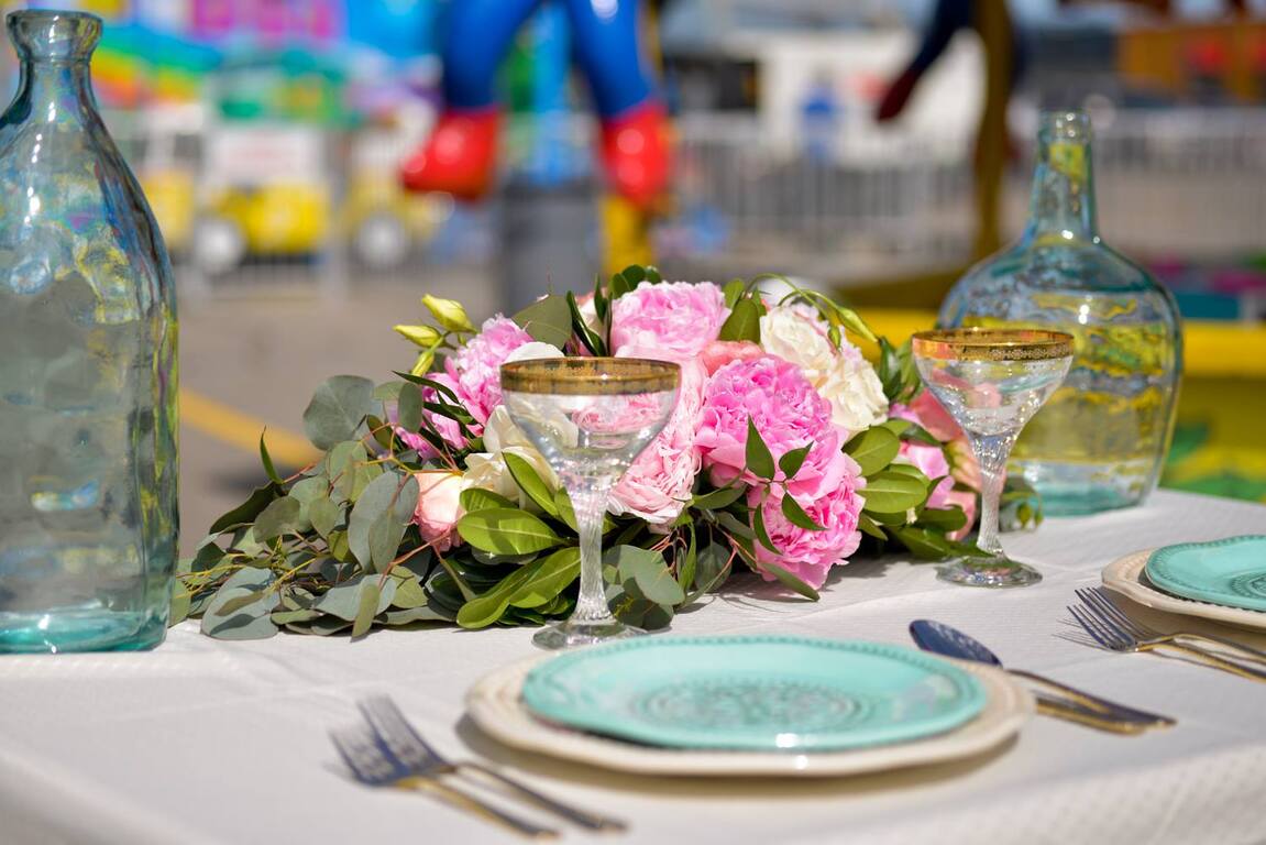 Hand in Hand Weddings and Events