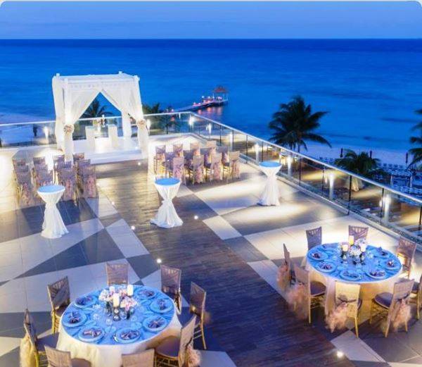 Cassandra Finkbeiner - Destination Weddi