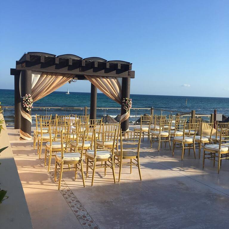 Cassandra Finkbeiner - Destination Weddi