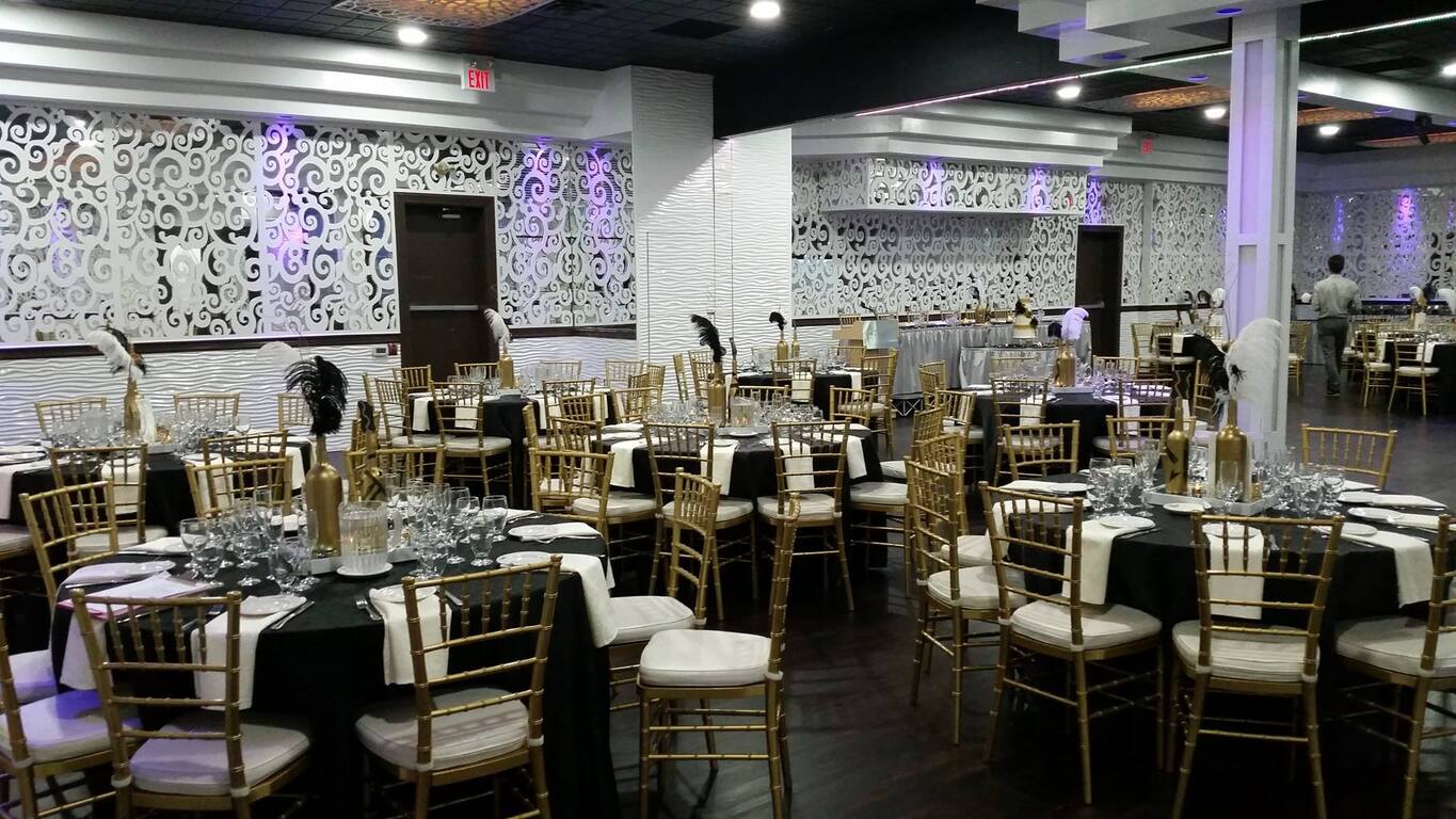 The Happy Couple Wedding Planning