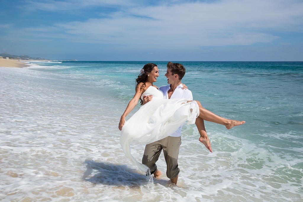 Crystal Water Weddings