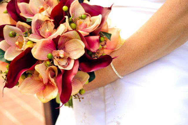 Treasured Moments Flowers and Gifts