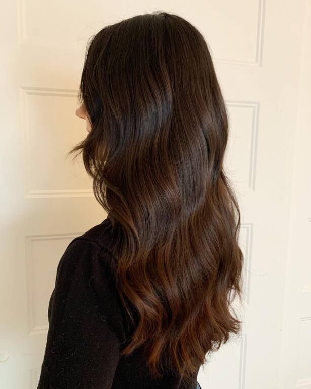 Amal Afoussi Makeup Artist