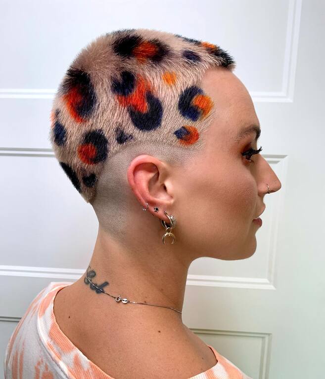 Amal Afoussi Makeup Artist