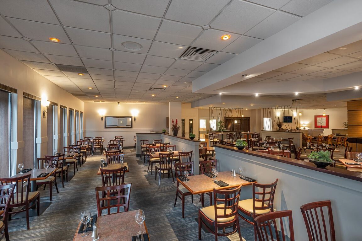 Holiday In Macleod Trail South