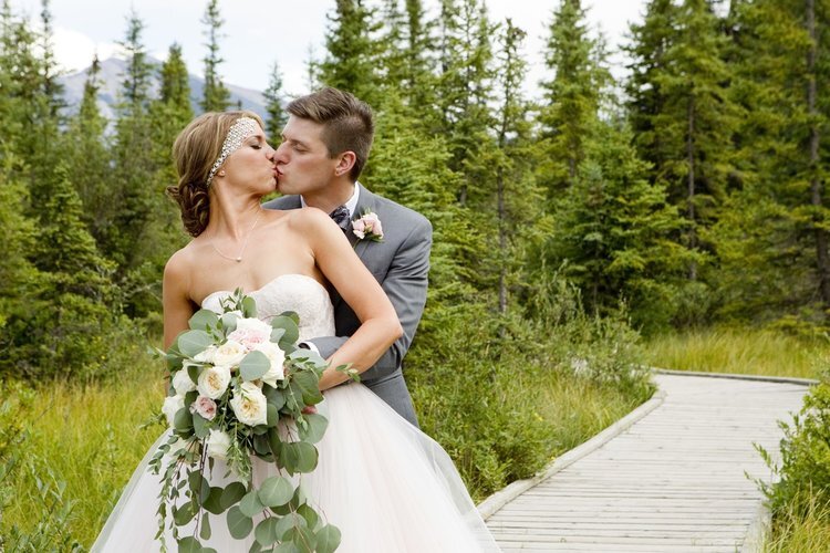 Sweet Pea Floral Design