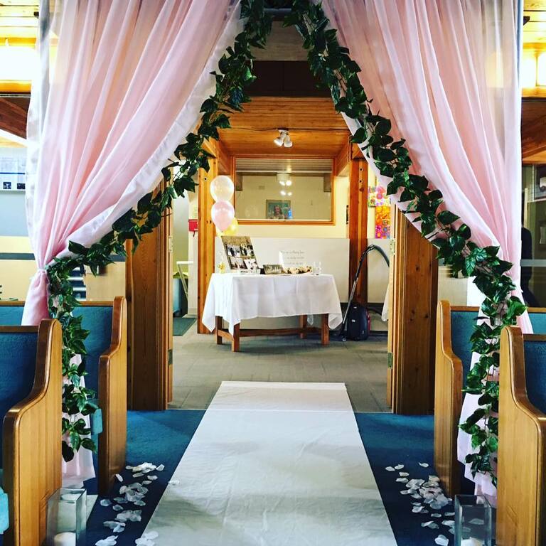 Red Roses Decor and more