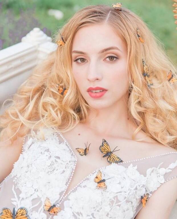 Mink Makeup and Hair