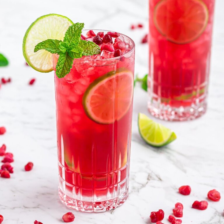 Mixologists Bartending