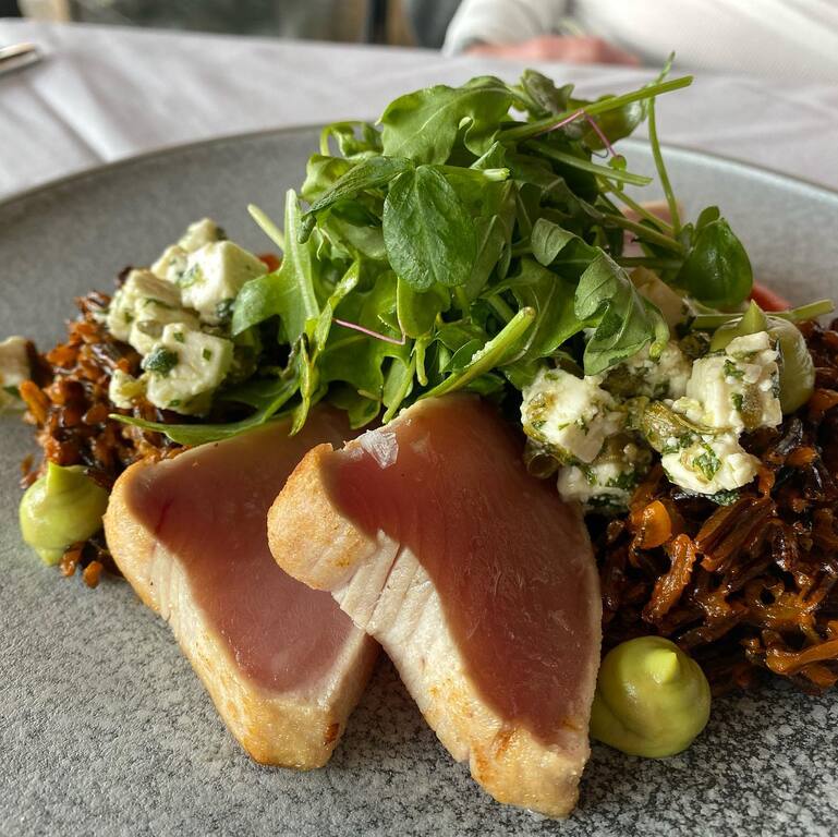 Catering Services by Paola Fedow