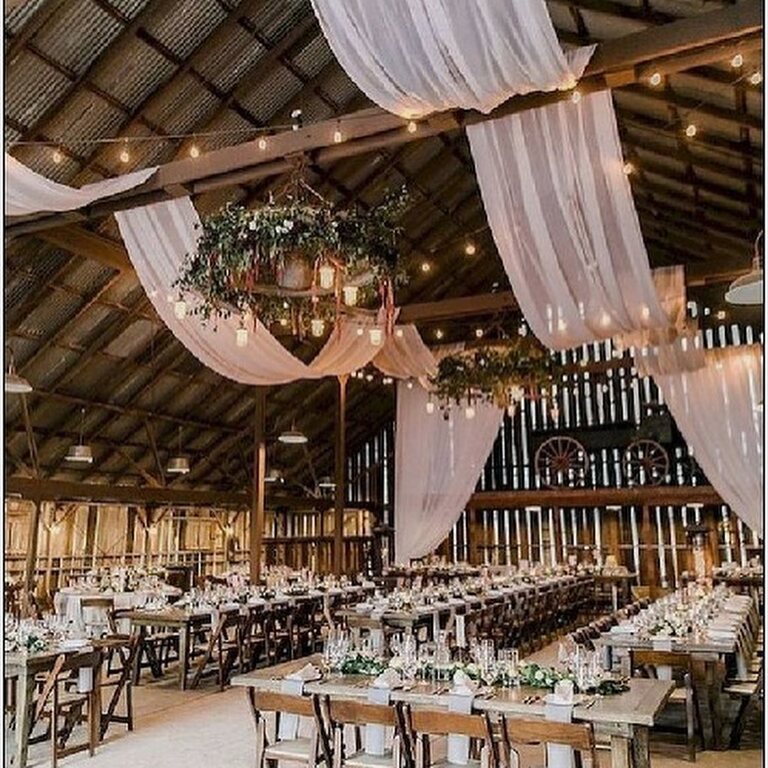 Mapleleaf Decorations