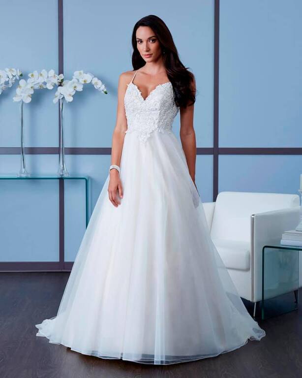 Loved Again Bridal Boutique Dress Barrie Weddinghero.ca