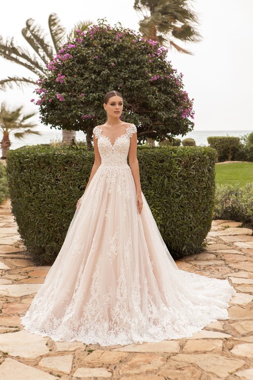 Barrie Wedding Dresses - Dress & Attire - Barrie 