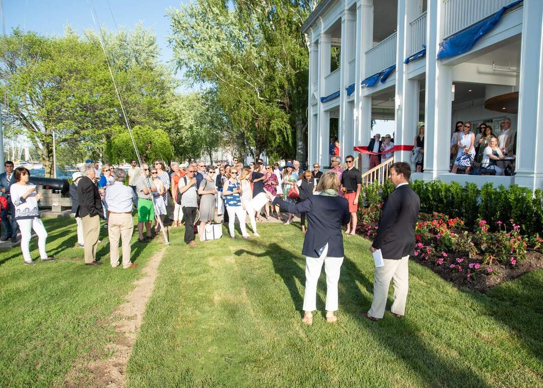 royal canadian yacht club dress code