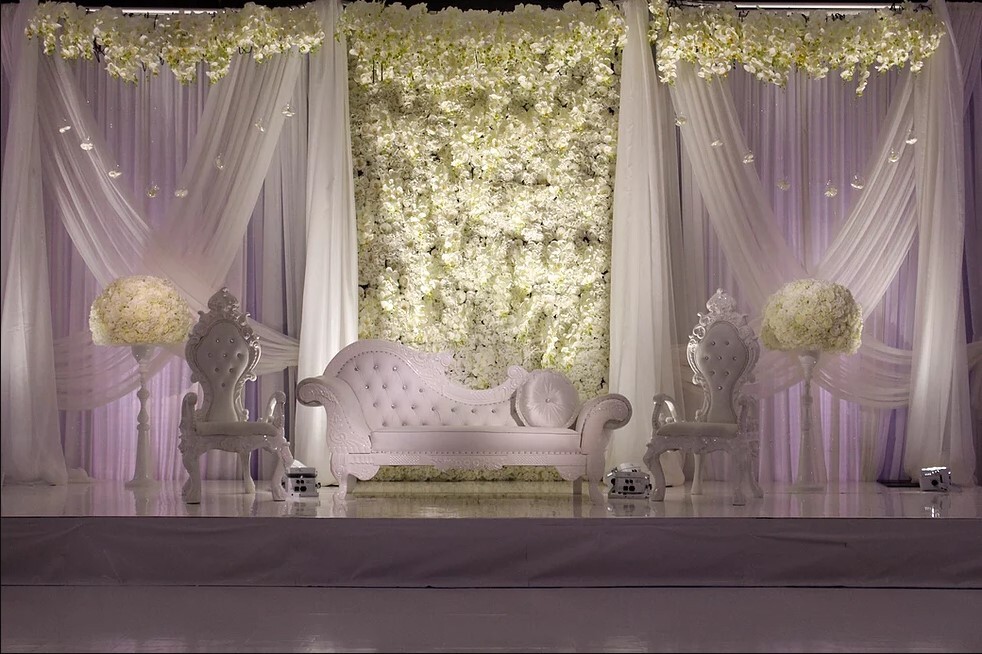 Majestic Weddings - Decoration - Edmonton - Weddinghero.ca