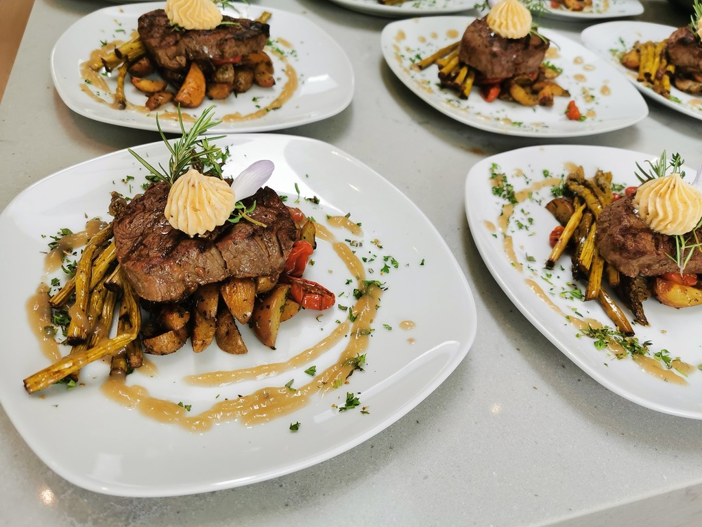 Chef Lekker Private Chef Catering