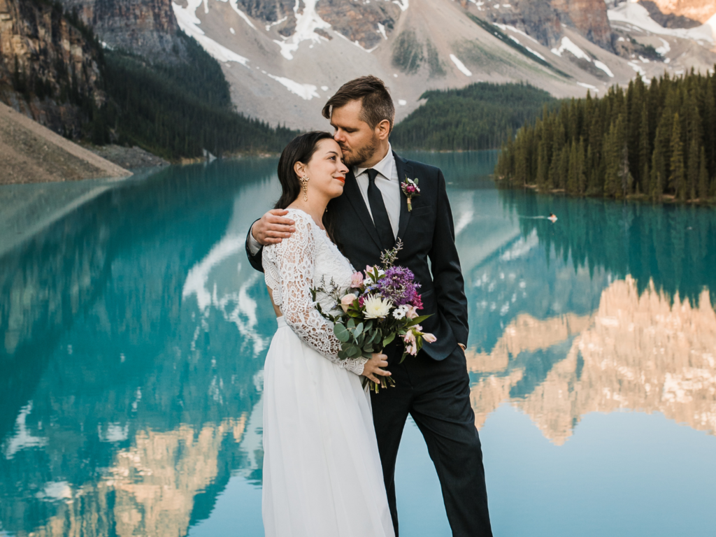 Callia Flowers Flower Winnipeg Weddinghero.ca