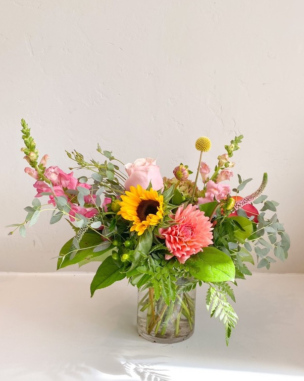 Oleander Floral Design