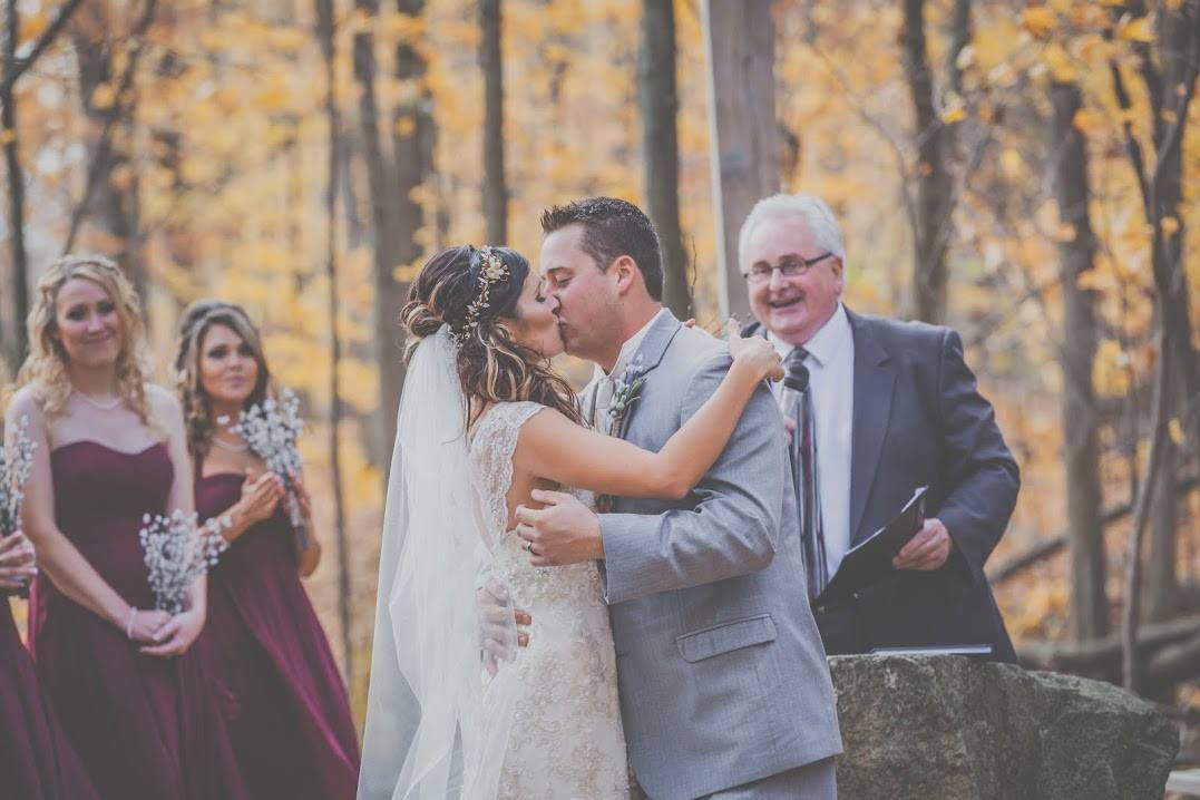 Kettle Creek Weddings