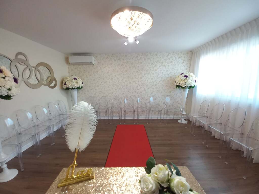 Me Leopold Lincà Notary Wedding