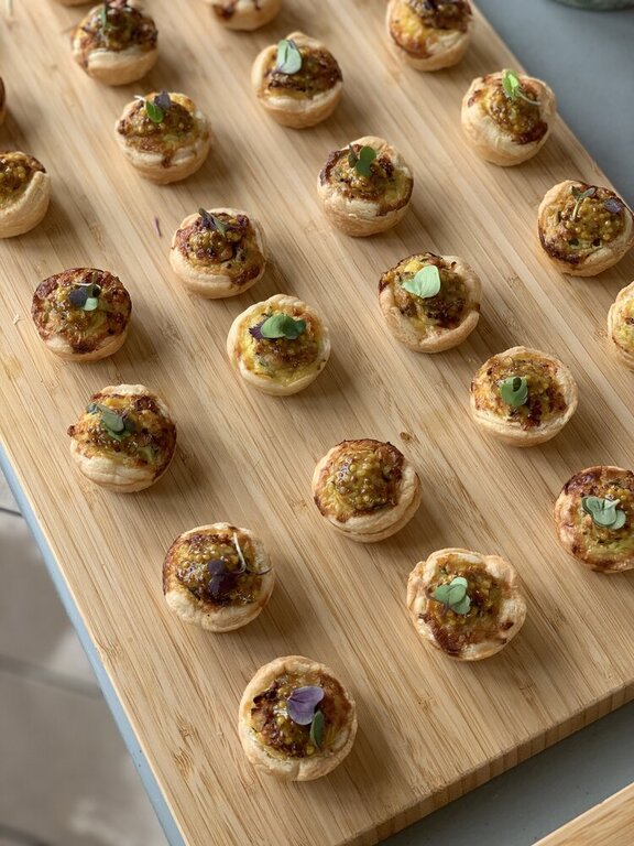 Modern Plate Catering