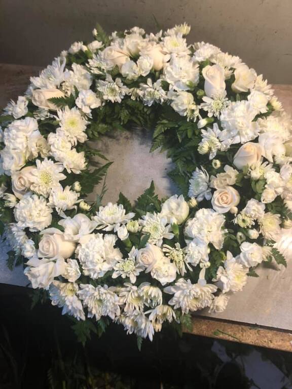 Thoughtful Gifts and Flowers