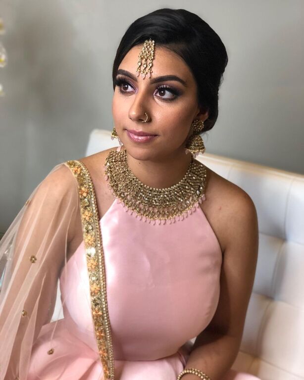 Jasveen Johal - Makeup artist