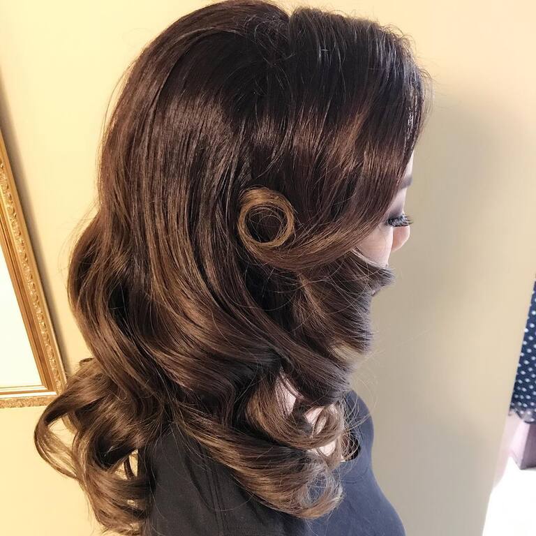 Timeless Blow Bar