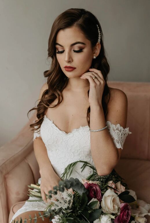 Michele Gomes Makeup and Hair