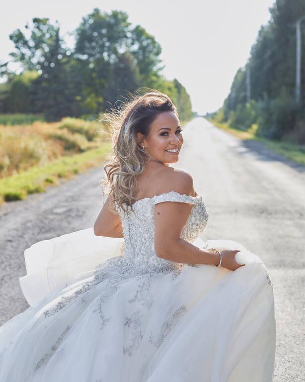 Corrie Elle Artistry