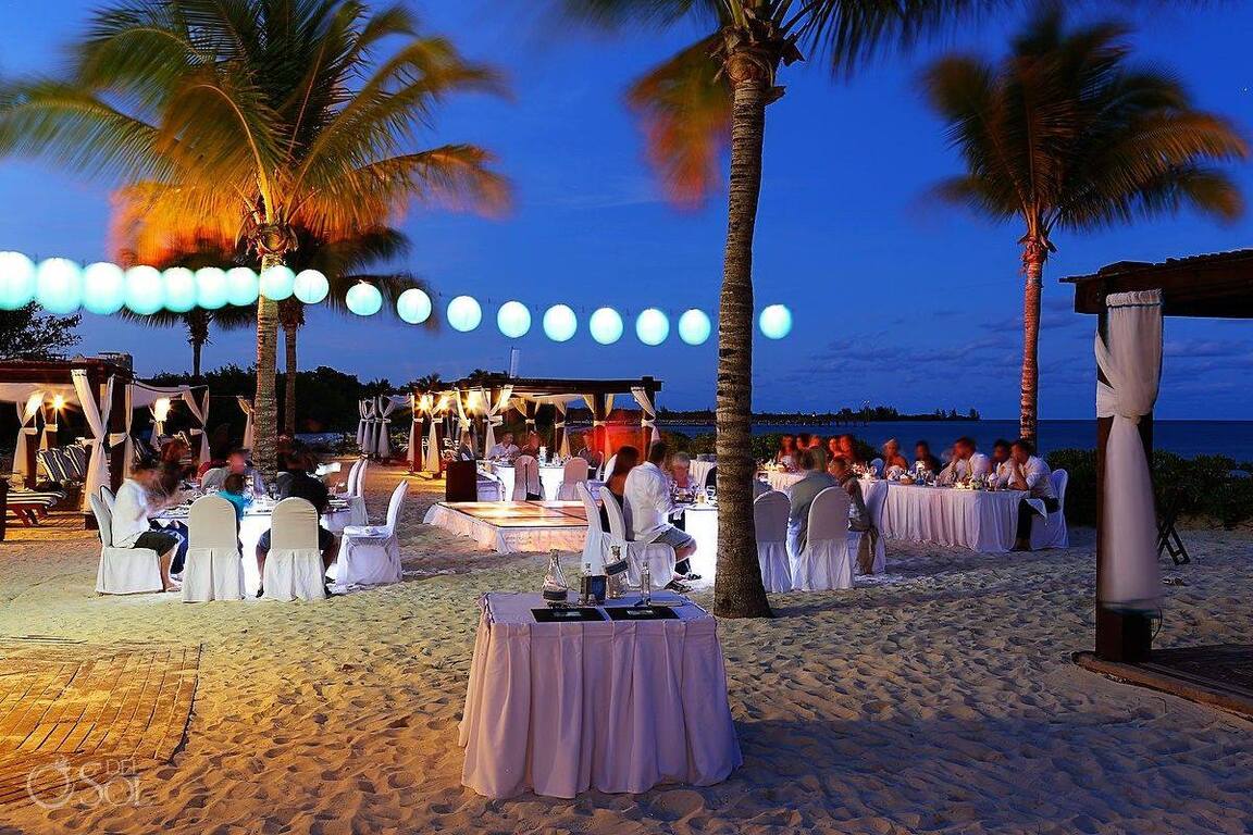 Pose Destination Wedding Travel