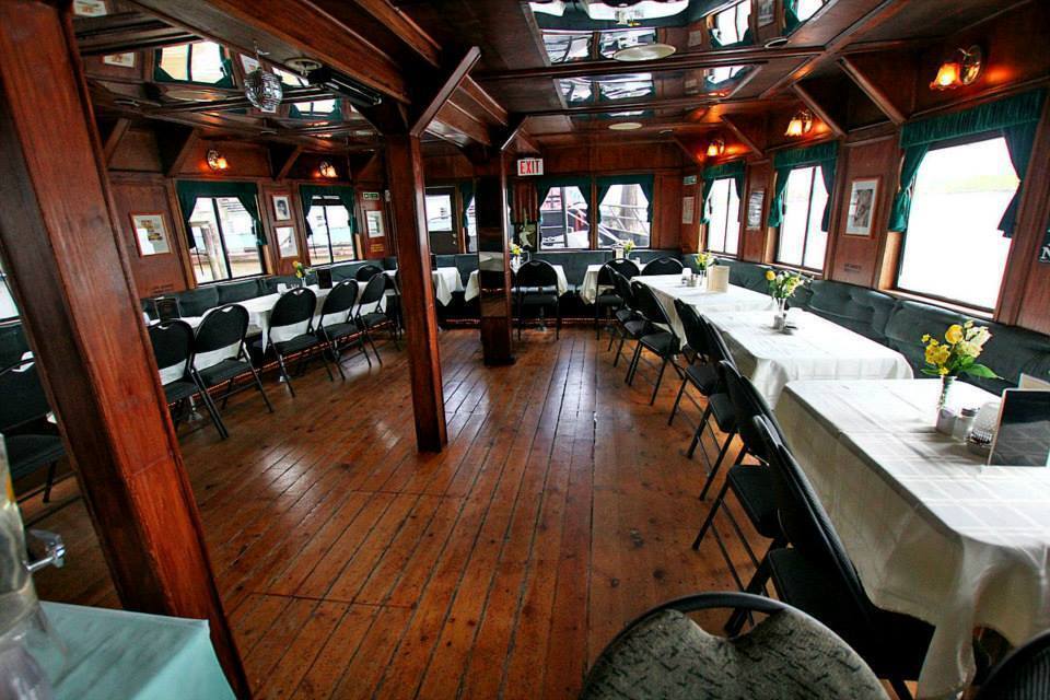 Paddlewheeler Riverboat Tours