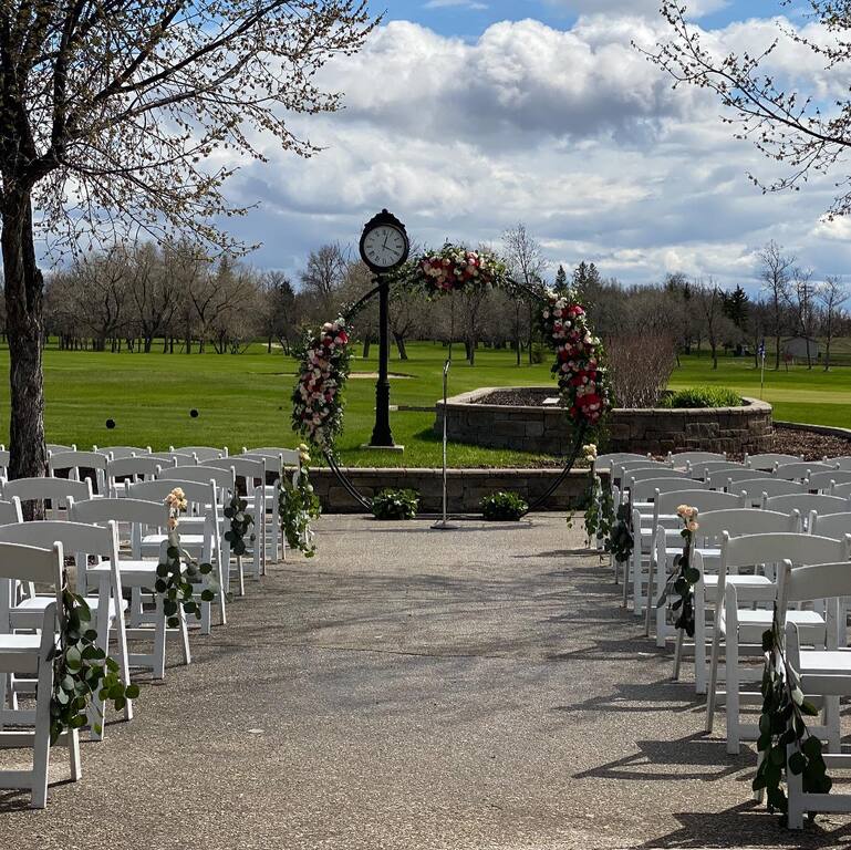 Breezy Bend Golf & Country Club