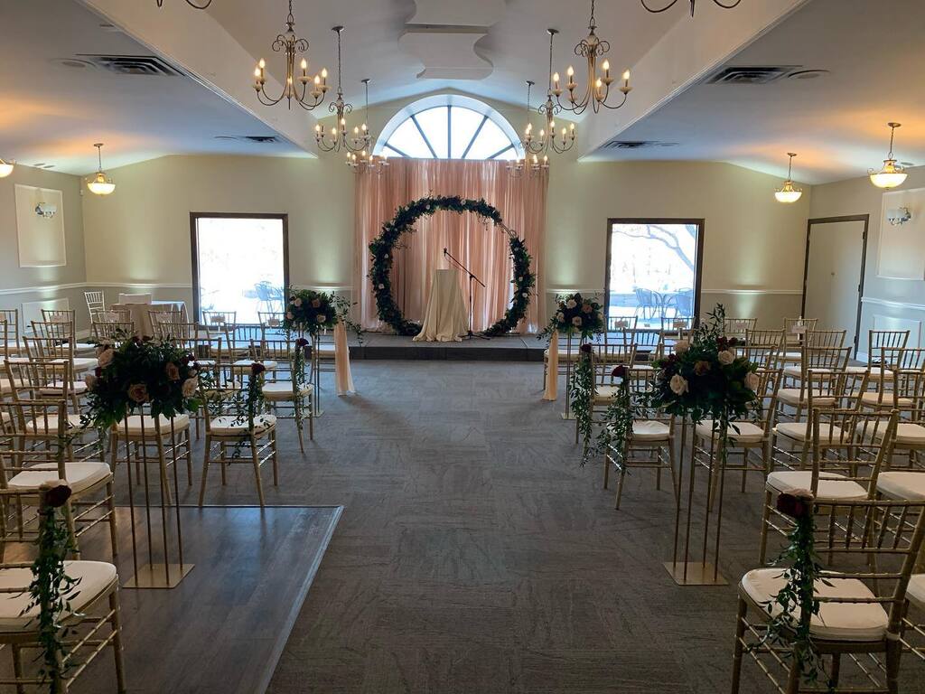 Breezy Bend Golf & Country Club