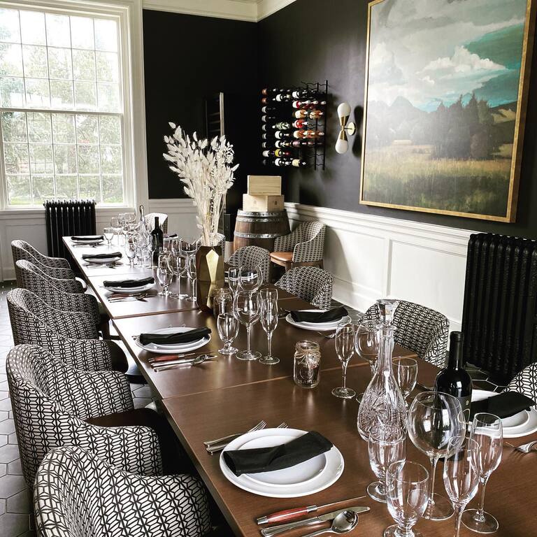 The Inn On Officers Garden