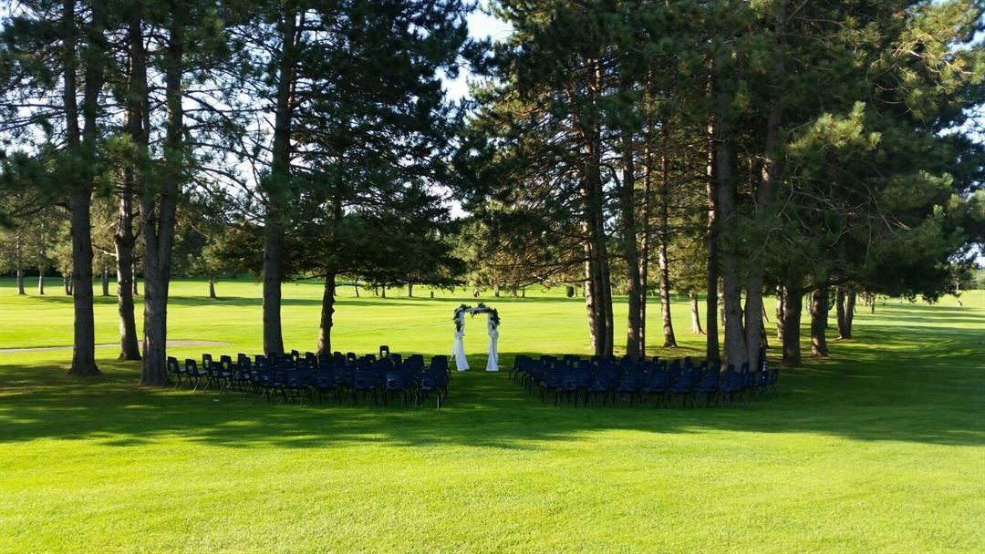 Hawkesbury Golf & Curling Club