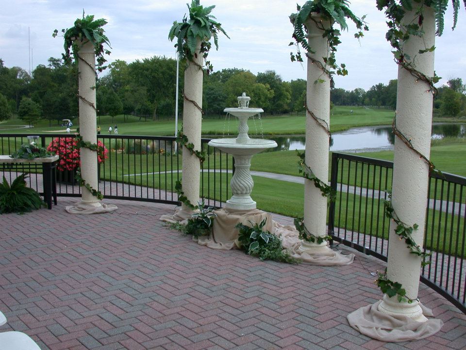 Pointe West Golf Club