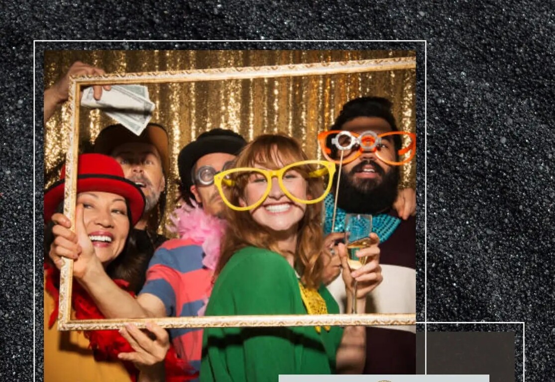 Elite Photo Booth
