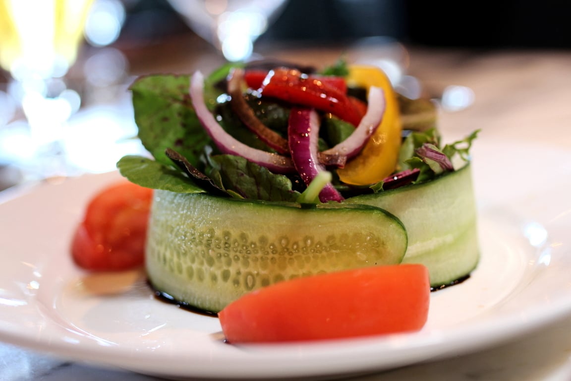 Stakeout Dining Room & Lounge