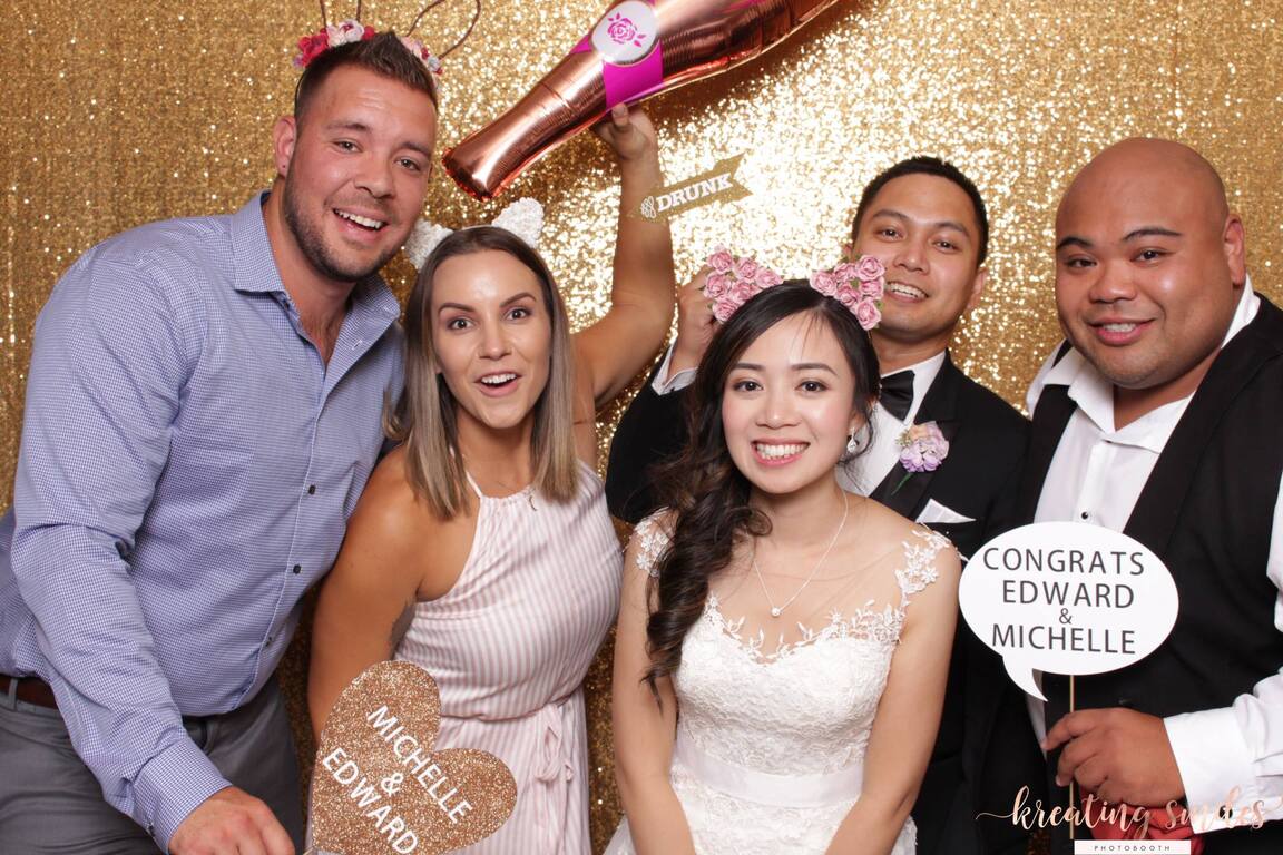 Kreating Smiles Photobooth