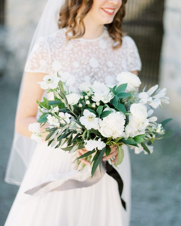 Blooms and Flora Flower Guelph Weddinghero.ca
